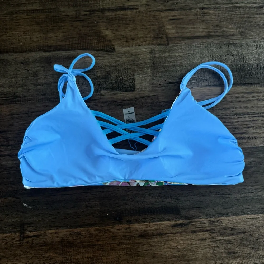 EUC TiniBikini Blue Floral Lace-Up‎ Bikini Top Size Small